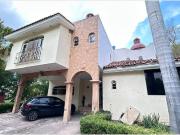 CASA DE OPORTUNIDAD EN LAS CAÑADAS