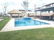 CASA DE OPOTUNIDAD CON ALBERCA EN CONDOMINIO Y...