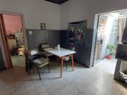Casa de pasillo 1 dormitorio con patio. Amplia terraza