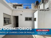 CASA DE PASILLO EN VENTA 2 DORM CON PATIO LOURDES