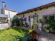 Casa de pasillo único en venta de 3 dormitorios con...