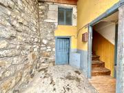 CASA DE PIEDRA CON CUADRA EN FELECHOSA