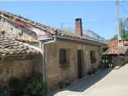 Casa de Piedra en el Pantano de Tanes