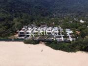 Casa de Praia Pé na Areia em Condomínio Fechado no Toque...