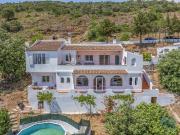 Casa de prestígio de 274 m² à venda Águas Frias de... Casa de prestígio de 274 m² à venda Águas Frias de...