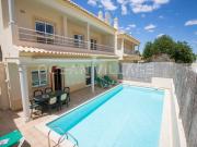 Casa de prestígio de 350 m² para alugar Albufeira, Portugal