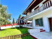 Casa de prestígio de 421 m² à venda Vila Nova de...