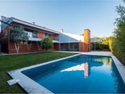 Casa de prestígio de 464 m² para alugar Penha Longa Sao...