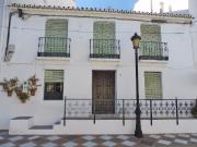 Casa de Pueblo a reformar en el centro de Benalmádena Pueblo
