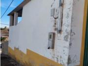 Casa de pueblo amplia, con terraza, tres habitaciones y...