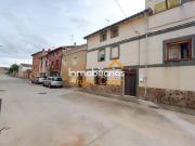 CASA DE PUEBLO CON GRAN TERRAZA Y LISTA PARA ENTRAR A...