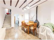 CASA DE PUEBLO CON MUCHO ENCANTO EN ANNA