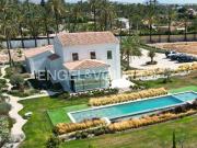 Casa De Pueblo de 3 habitaciones en venta en Elche, Alicante