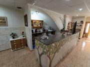 Casa De Pueblo de 4 habitaciones en venta en Hondon De...
