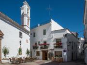 Casa De Pueblo de 4 habitaciones en venta en Istan, Malaga