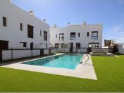 Casa de Pueblo en Venta en Pilar de la Horadada, Alicante