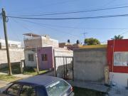 CASA DE RECUPERACION BANCARIA EN BLVD. SANTA LORENA 228,...