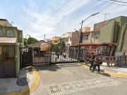 CASA DE RECUPERACIÓN BANCARIA EN CALLE AHUEHUETES, COL....