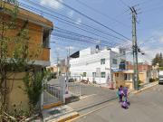 CASA DE RECUPERACIÓN BANCARIA EN CALLE CAPULA, COL....