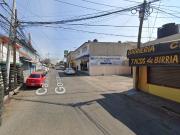 CASA DE RECUPERACIÓN BANCARIA EN CALLE CARLOS HANK,...