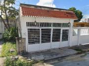 CASA DE RECUPERACIÓN BANCARIA EN CALLE CATAMARAN, COL....