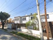 CASA DE RECUPERACIÓN BANCARIA EN CALLE EL ARROYUELO,...