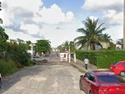 CASA DE RECUPERACIÓN BANCARIA EN CALLE PASEO TULUM,...