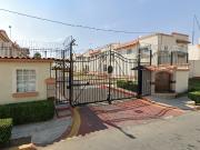 CASA DE RECUPERACIÓN BANCARIA EN PRIV. BUDAPEST, FRACC....