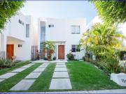 Casa de Recuperación en Las Moras Privada Residencial,...