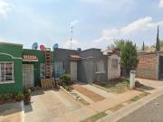 CASA DE REMATE BANCARIO EN Cedro Oriente, Paseo de las...