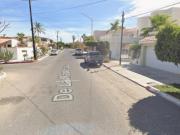 Casa De REMATE con 3 recámaras y 339 m2 en venta en La...