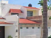 Casa De REMATE En Cancún Centro Cerca De Gran Plaza Cancún