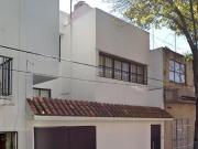 CASA DE REMATE EN IZTAPALAPA.