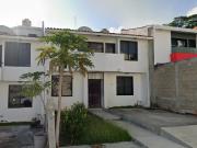 CASA DE REMATE ¡GRAN OPORTUNIDAD! Lagos de Montebello...