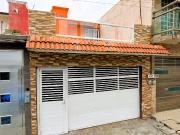 CASA DE REMATE RIO ZANAPA 480 LOMAS DE RÍO MEDIO III...