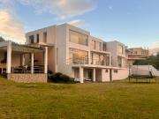 CASA DE RENTA DE LUJO URB. RINCON DEL VALLE