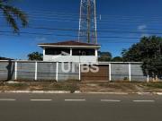 Casa de Rua Casa 3 quartos, sendo 3 suítes
