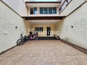 Casa de rua / Residencial / Laranjeiras
