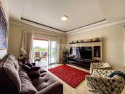 Casa de rua / Residencial / Morada dos Pássaros