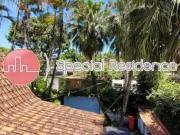 Casa de rua / Residencial / Vargem Grande