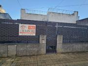 CASA DE TRES AMBIENTES CON PARQUE Y TERRAZA