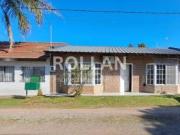 Casa de tres ambientes En Barrio Privado