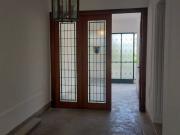 Casa de tres dormitorios con cochera