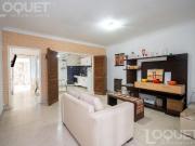 Casa de tres dormitorios con cochera en María Selva