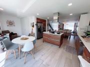 Casa de tres dormitorios de venta en Tumbaco sector... Casa de tres dormitorios de venta en Tumbaco sector...