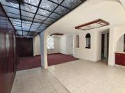 Casa de Tres Niveles en Venta, en la Colonia El...