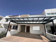 Casa de tres recámaras en venta en Santa Fe Juriquilla,...