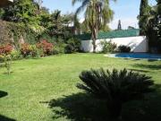 Casa de un nivel con alberca en fracc. Delicias,...