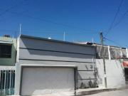 Casa de un nivel en Arboledas de Loma Bella Casa de un nivel en Arboledas de Loma Bella