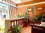 Gran terreno 228m² en una sola planta. Cerca de...